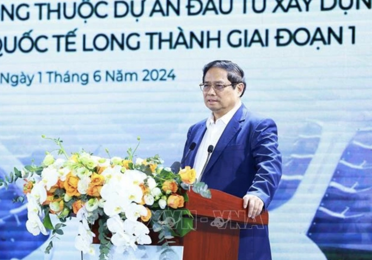 Prime Minister Pham Minh Chinh speaks at the the signing ceremony. (Photo: VNA)