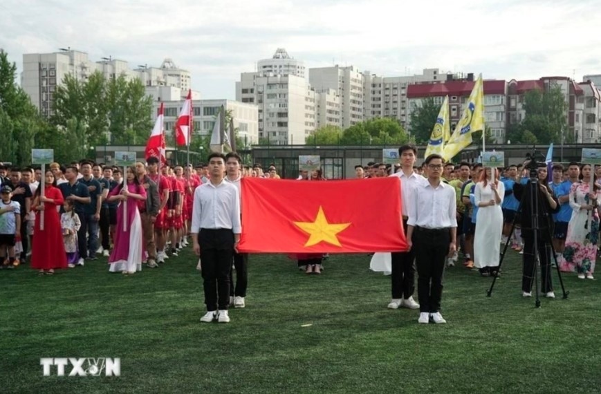 Vietnamese expatriates in Russia hold a football tournament in June 2024. (Photo: VNA)