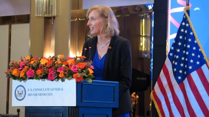 US Consul General in Ho Chi Minh City Susan Burns speaks at the ceremony. (Photo: SGGP)