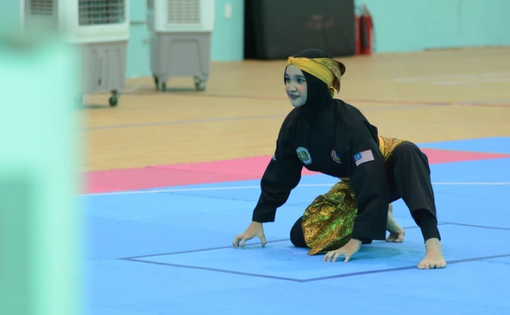 A Malaysian athlete in a performance event of Pencak Silat at the 13th ASEAN Schools Games in Da Nang on June 3.