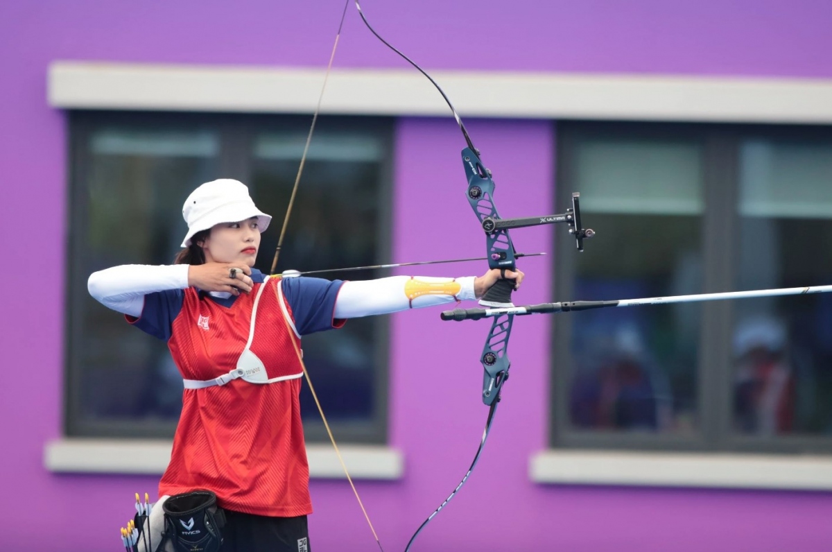 Archer Do Thi Anh Nguyet earns 15th Paris Olympics ticket for Vietnam. (Photo: vtcnews.vn)