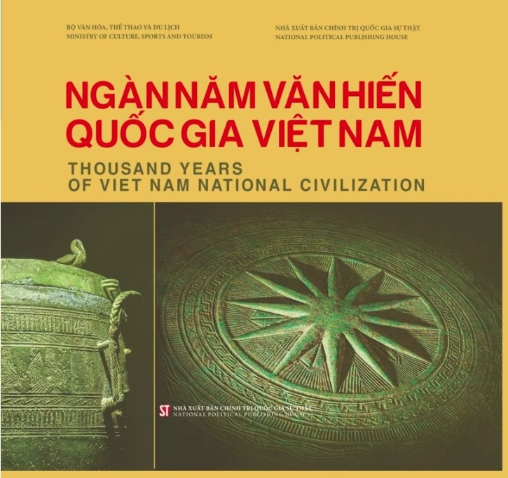 The Vietnamese-English book titled “Thousand Years of Vietnam National Civilisation” featuring national treasures. (Photo: nxbctqg.org.vn)
