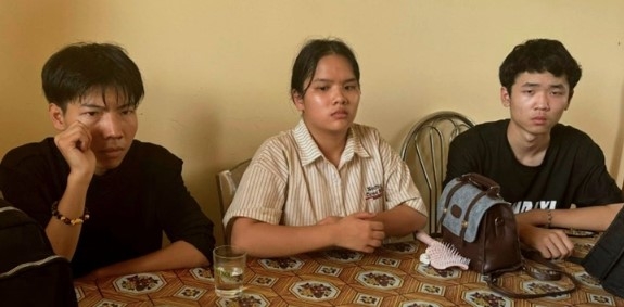 Three Chinese suspects at the police station (Photo: tuoitre.vn)