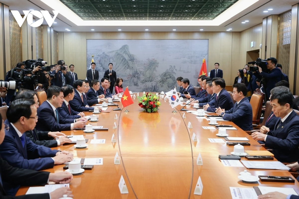 At the meeting between PM Pham Minh Chinh and the Korean NA leader