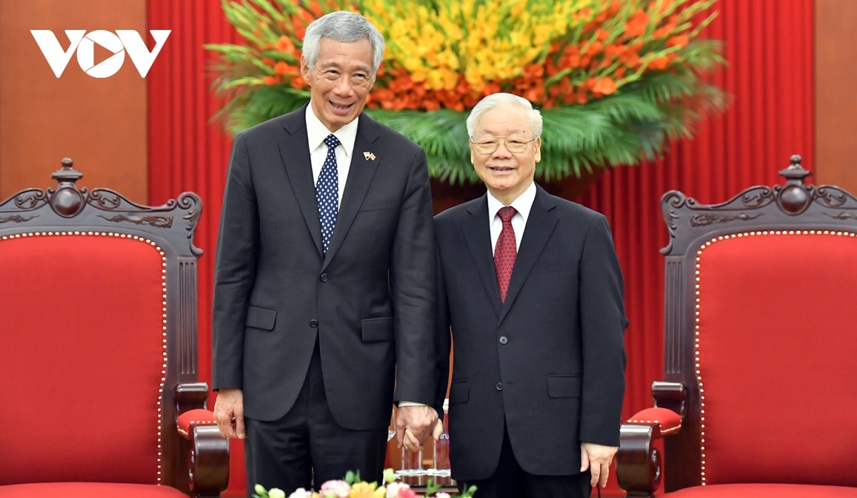 General Secretary Trong receives Singaporean Prime Minister Lee Hsien Loong in Hanoi on August 28, 2023. Lee’s visit is an important milestone in bilateral relations as it takes place at a time when the two sides are celebrating 50 years of diplomatic ties and a decade of their strategic partnership.