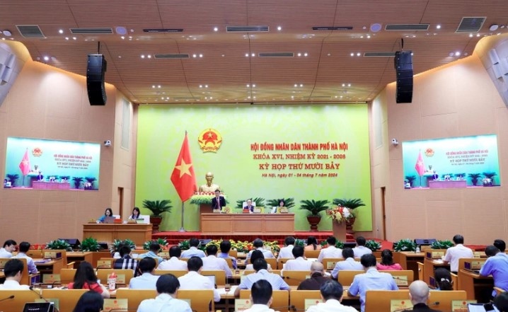 At a meeting of the Hanoi People's Council (Photo: hanoimoi.vn)