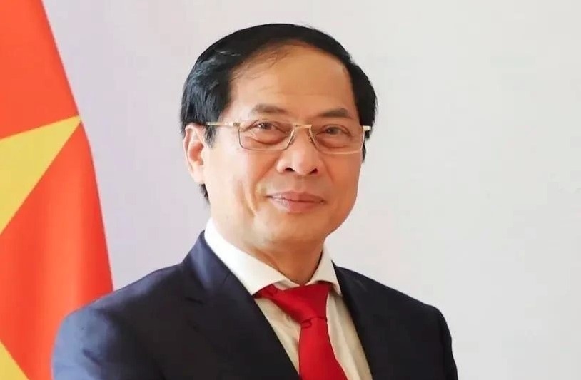 Vietnamese Deputy Prime Minister and Minister of Foreign Affairs Bui Thanh Son