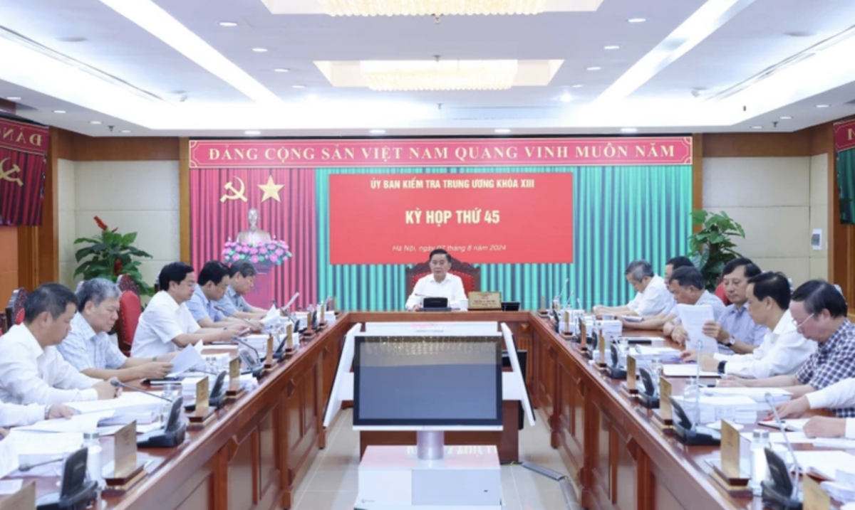 The 45th meeting of the Party Central Committee’s Inspection Commission in Hanoi on August 7 and 8 (Photo: VNA)