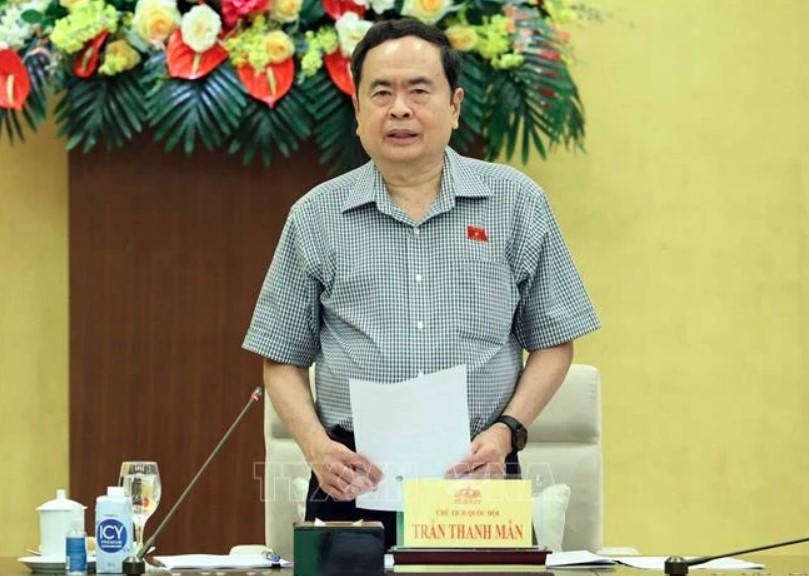 NA Chairman Tran Thanh Man addresses the meeting (Photo: VNA)