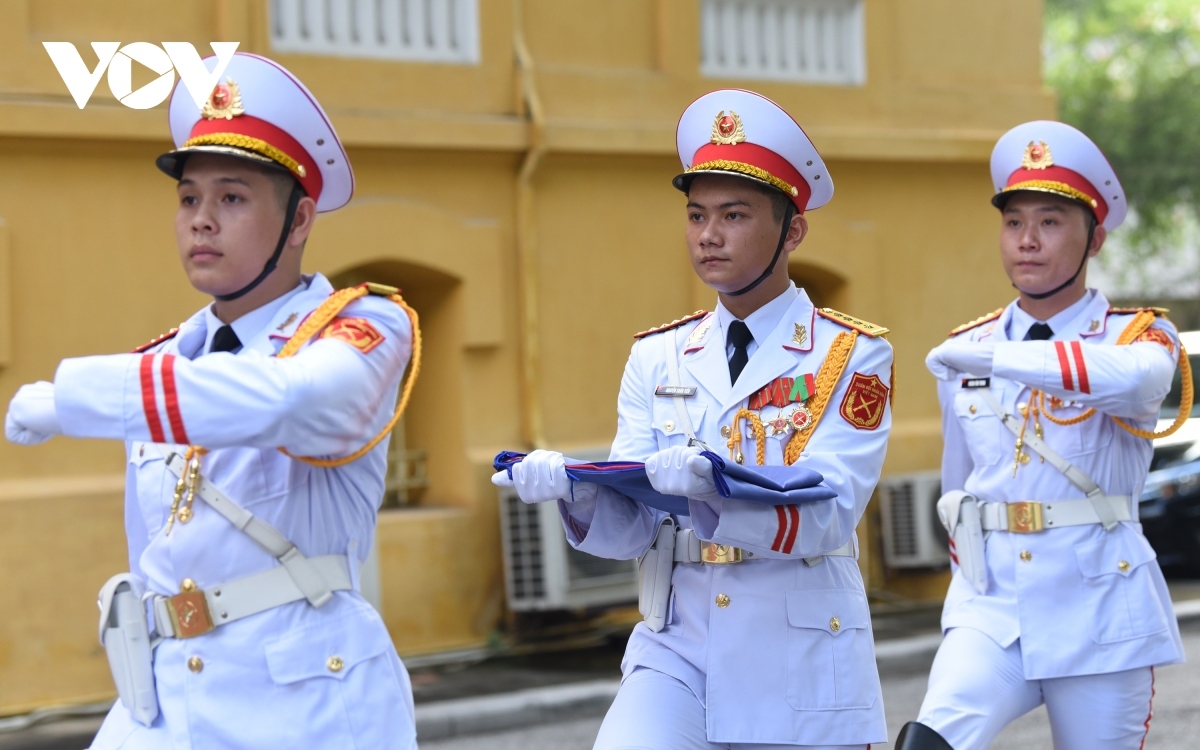 From early in the morning, the honour guard is present at the headquarters of the Ministry of Foreign Affairs as preparations are made for the ASEAN flag raising ceremony.