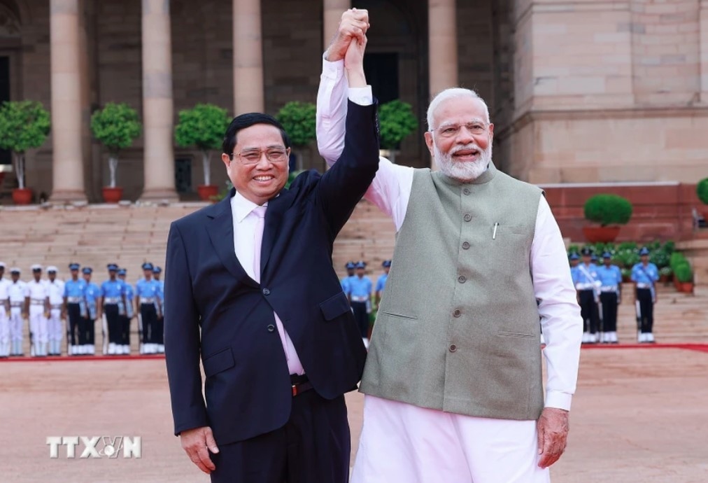 The Vietnamese Government chief's India visit aims to affirm Vietnam's consistent policy of attaching importance to the traditional friendship and comprehensive strategic partnership with the South Asian nation. (Photo: VNA)