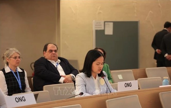 Duong Thi Nga, a representative of the Vietnam Peace and Development Foundation, addresses the event.
(Photo: VNA)