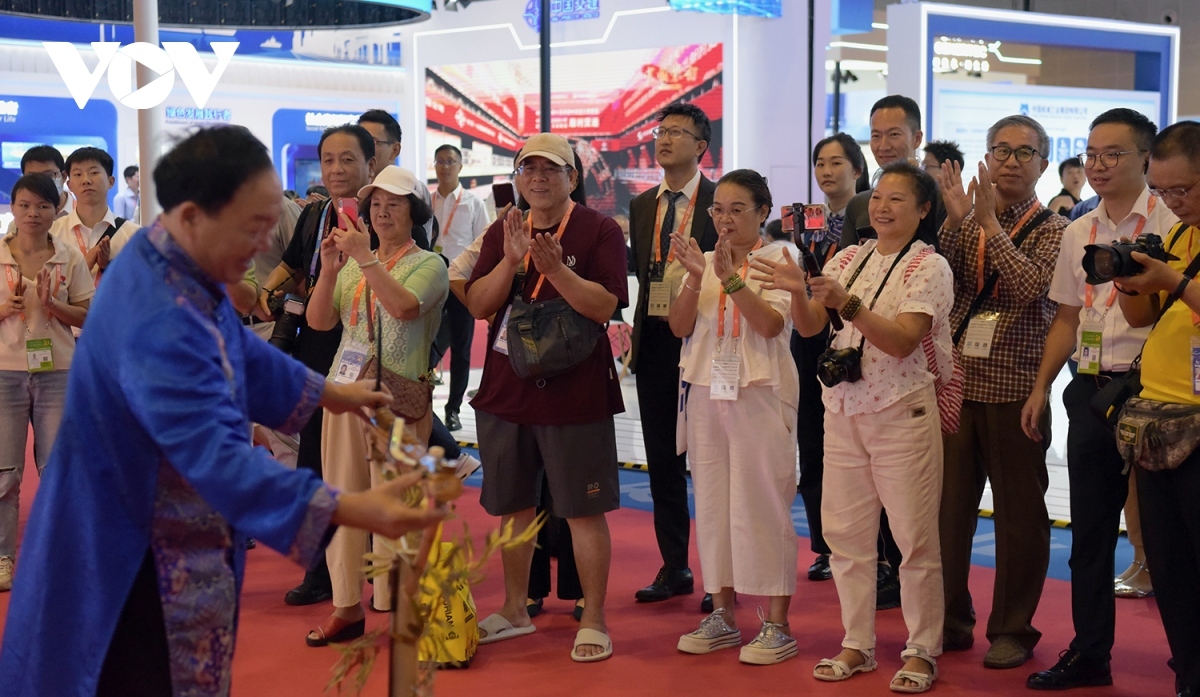 The performances give Vietnam the chance to promote its culture to international visitors at the expo.