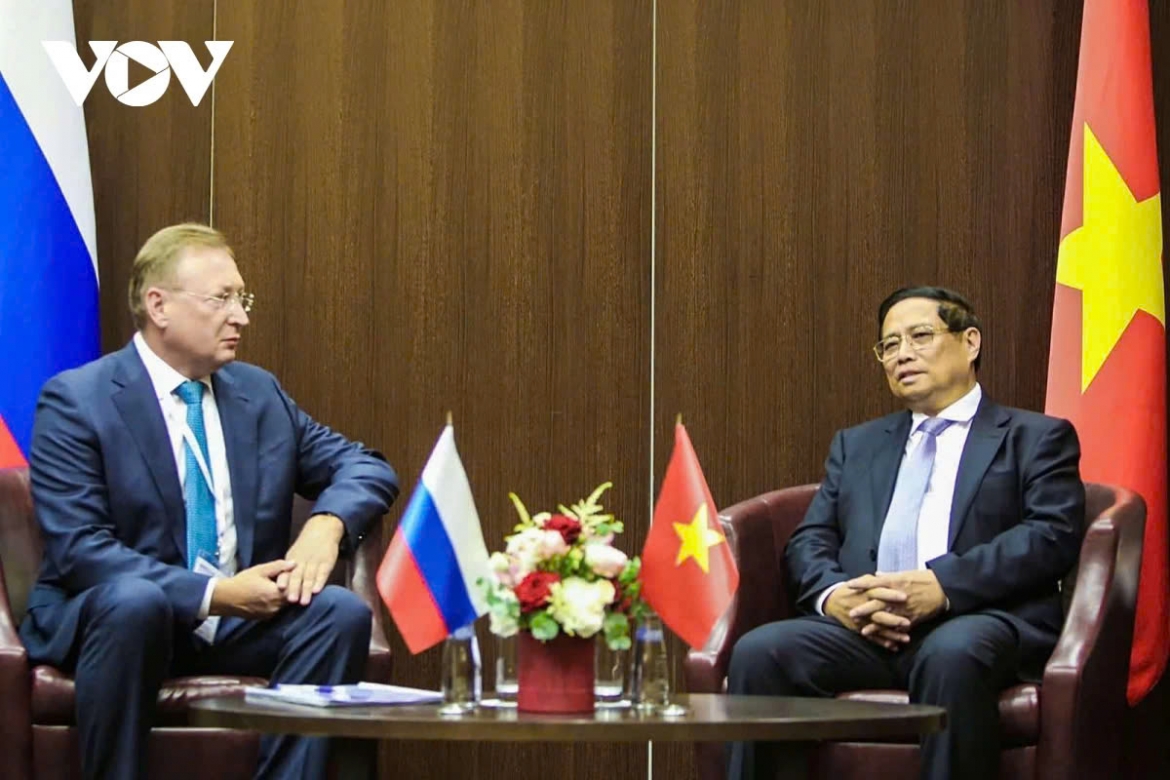 Vietnamese Prime Minister Pham Minh Chinh receives Zarubezhneft General Director Kudryashov Sergei Ivanovich in Kazan, Russia, on October 23