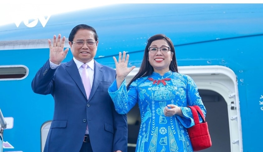  Prime Minister Pham Minh Chinh and his spouse