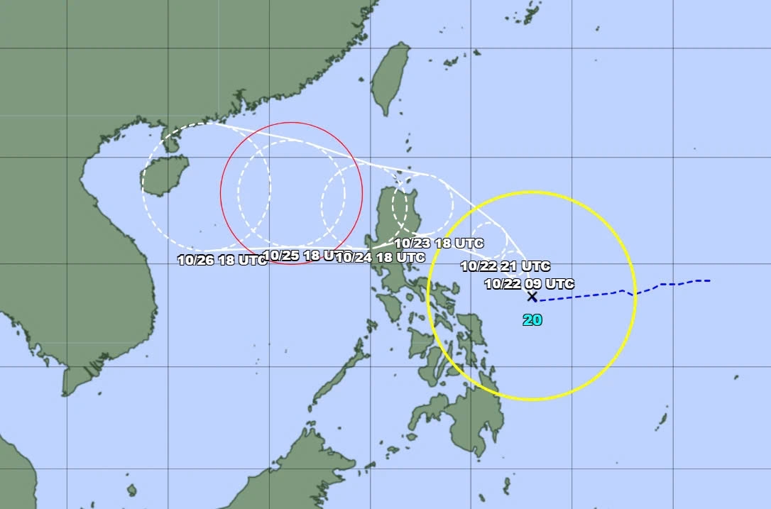 Tropical storm Trami, forming east of the Philippines, is expected to cross Luzon island and move into the East Sea on October 25. (Photo: Japan Meteorological Agency)