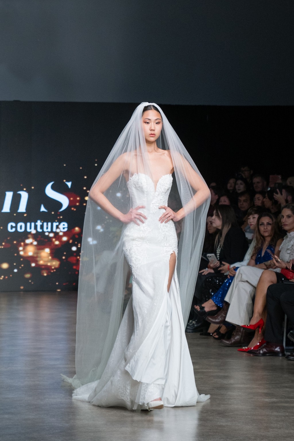 The collection mainly draws inspiration from weddings in 1980s.