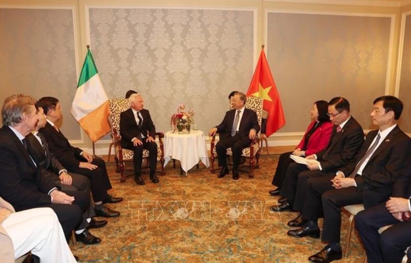 Party General Secretary and State President To Lam (R) receives Honourary Consul of Vietnam in Ireland Patrick McKillen.