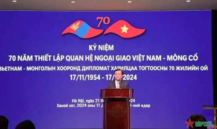 Minister of Agriculture and Rural Development Le Minh Hoan addresses the ceremony. (Photo: VNA)