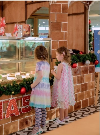 Vietnam's Alma Resort Cam Ranh in Nha Trang city ranks sixth among 12 hotels which go all out for the festive Christmas season, according to Lonely Planet. (Photo courtesy of Alma Resort Cam Ranh)