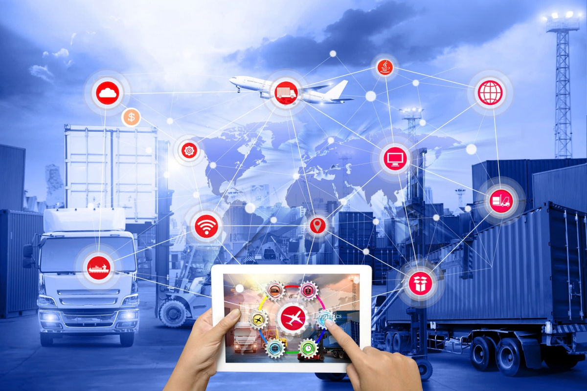 Developing the digital economy and digital society is a must in the context of technology boom. (Illustration)