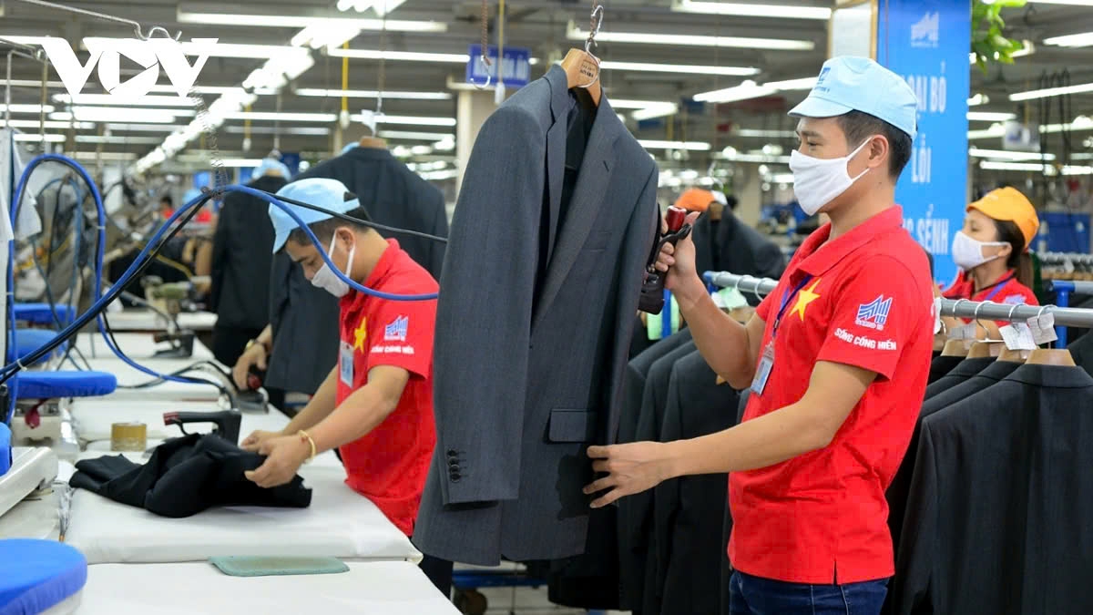 Garments are among major Vietnamese export items to the European market