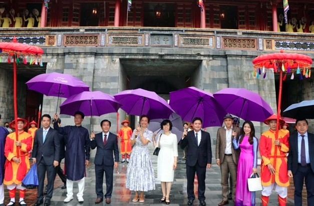 UNESCO Director-General Audrey Azoulay (seventh from right) visits Hue royal palace in September 2022.