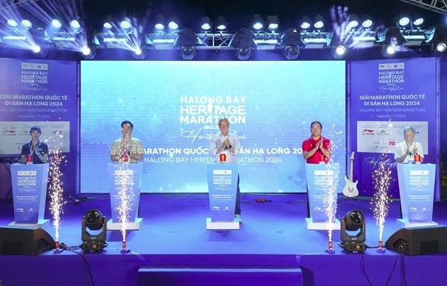 The Ha Long Bay Heritage Marathon kicks off on November 16 evening. (Photos courtesy of the organising board)