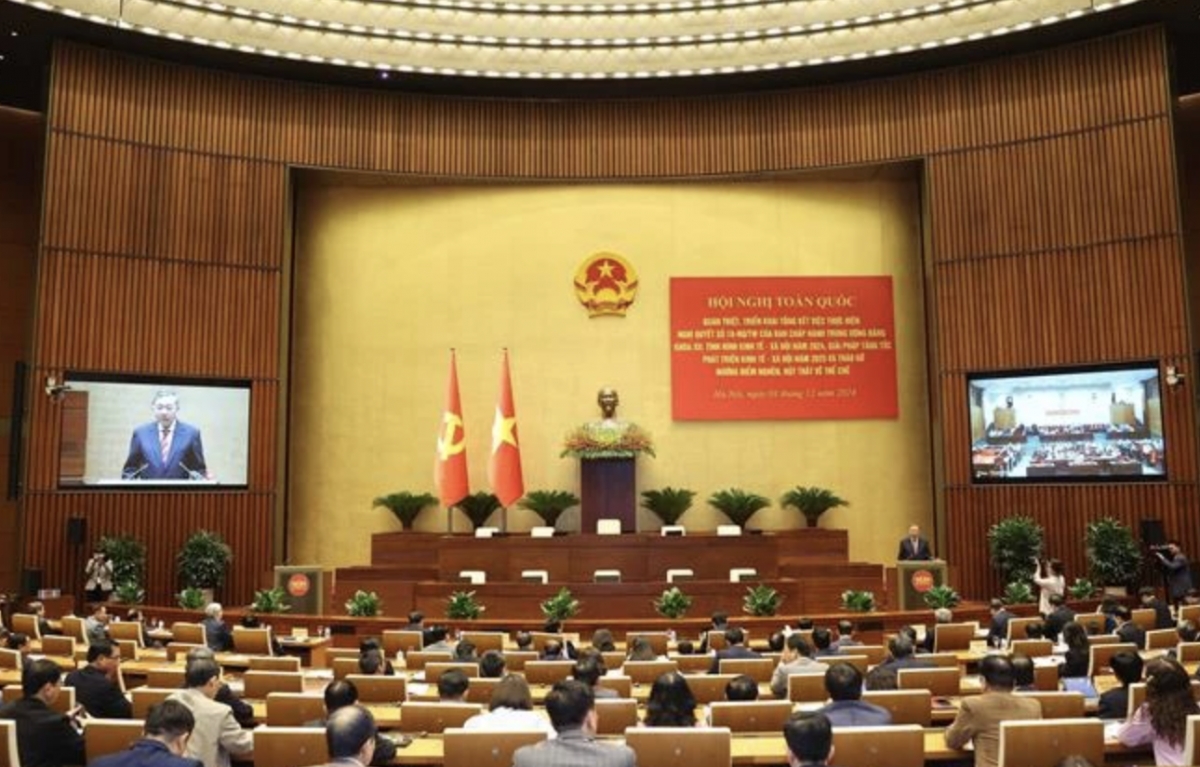 An overview of the conference, hosted by the 13th Party Central Committee’s Politburo and Secretariat, aimed to review the implementation of Resolution No 18-NQ/TW, dated October 25, 2017, of the 12th Party Central Committee. (Photo: VNA)