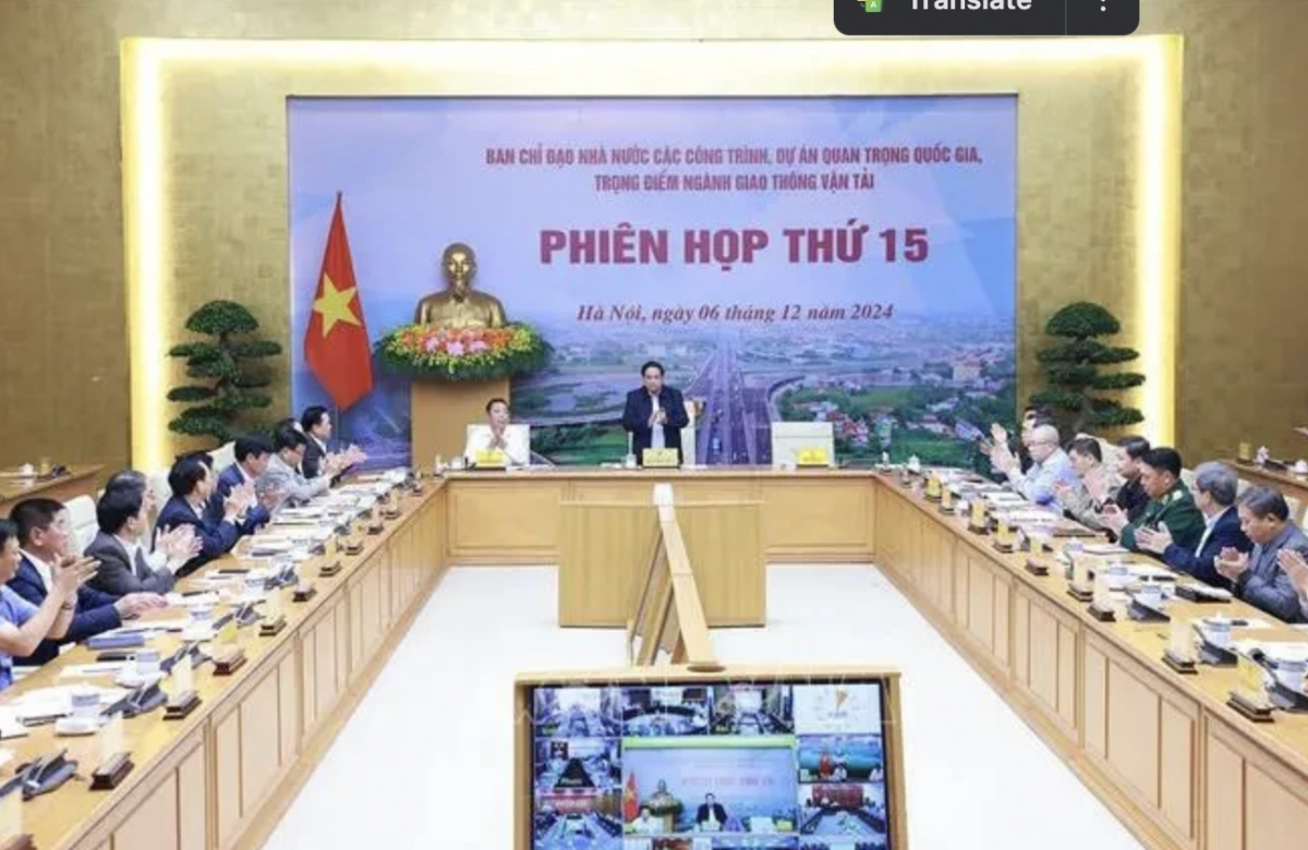 PM Pham Minh Chinh speaks at the meeting. (Photo: VNA)