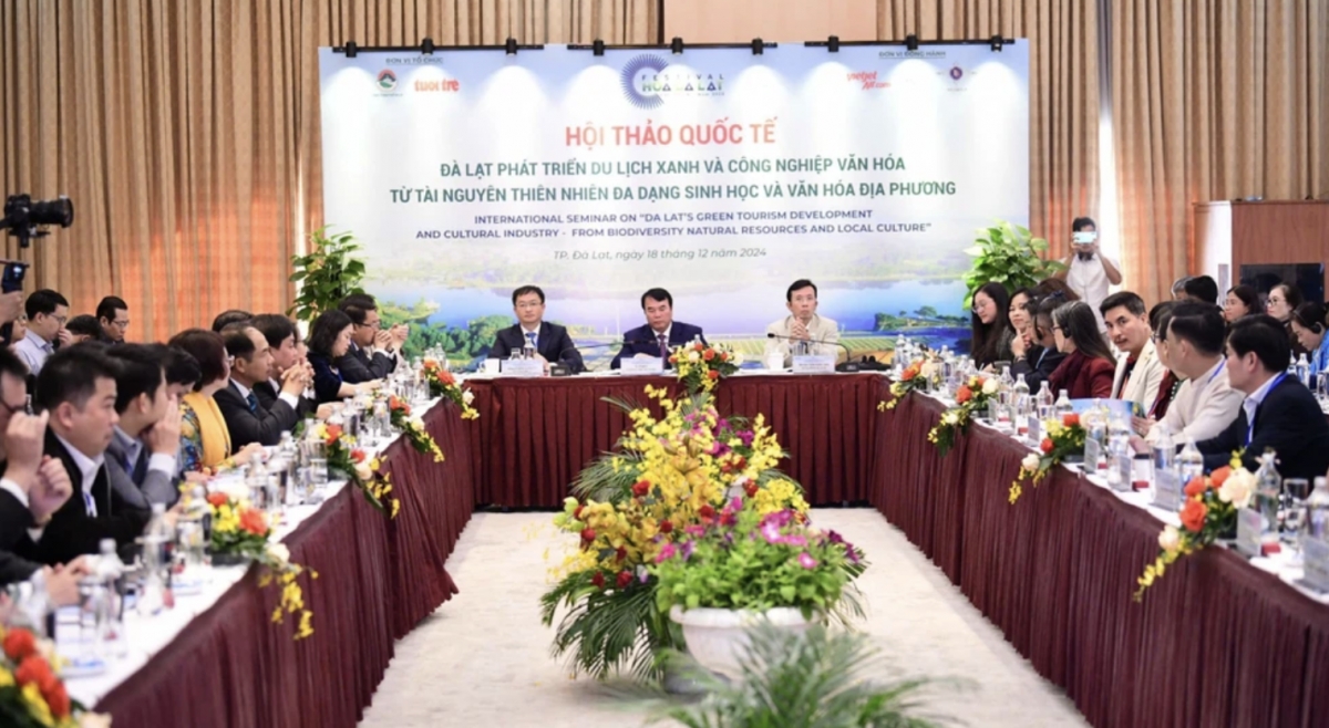 Delegates share their viewpoints to develop Da Lat’s green tourism and cultural industry