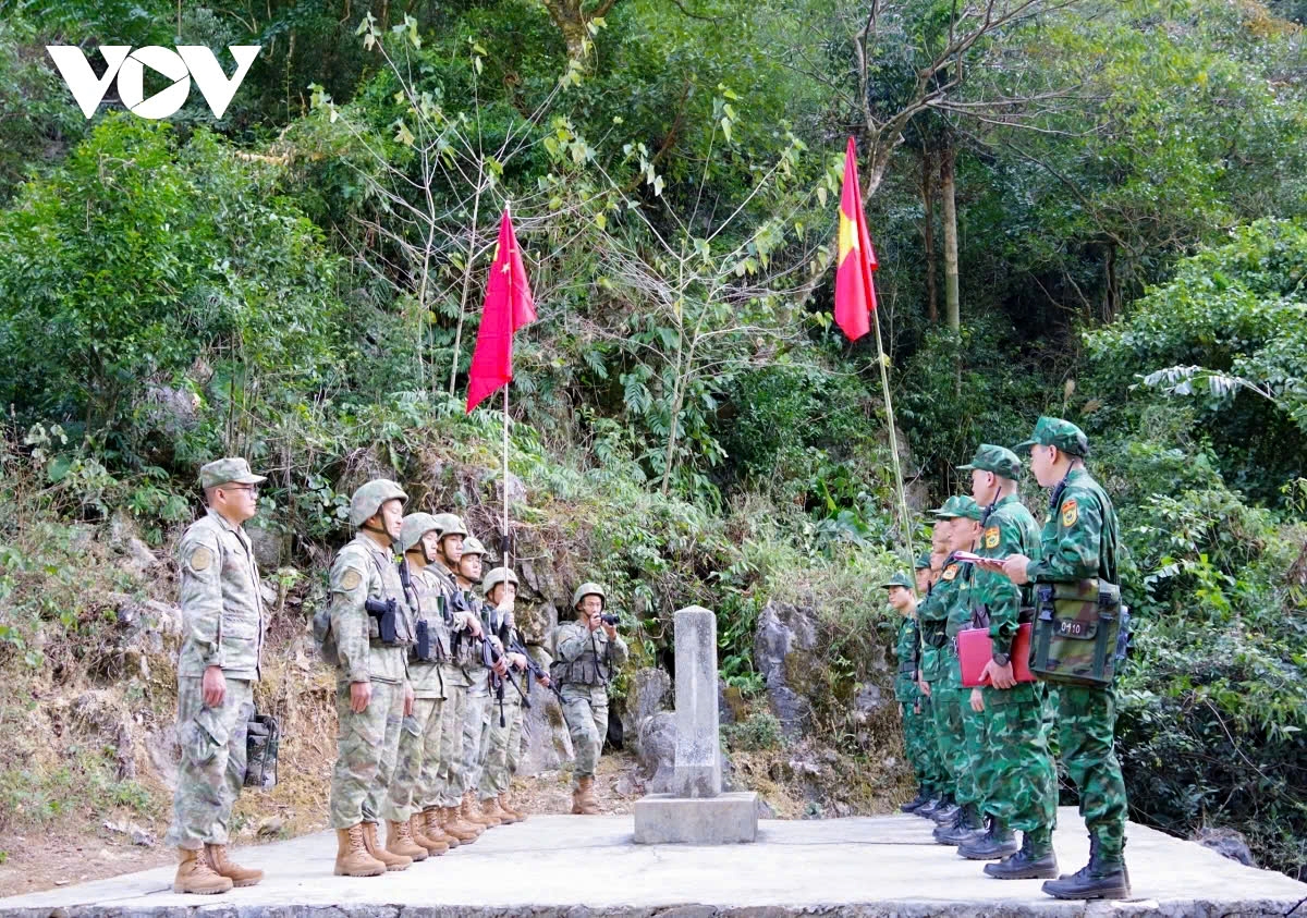 Border defense forces of both sides conduct a joint patrol around the Border Marker 814