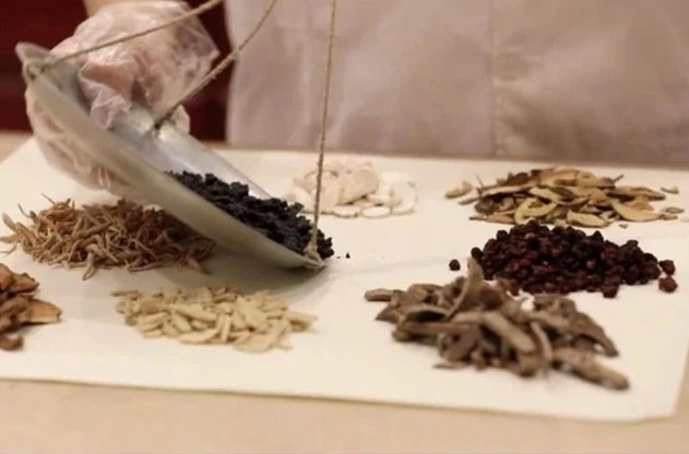 Vietnam is rich in herbal medicines.