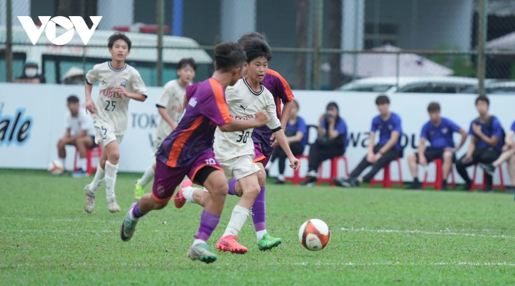 Immediately after the opening ceremony, hosts U13 Becamex Binh Duong FC trounce U13 Kawasaki Frontale FC 1-0.