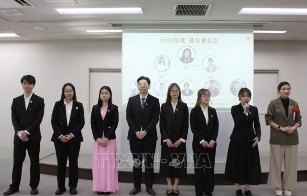 Members of VYSA Executive Committee for the 2025-2026 term. (Photo: VNA)