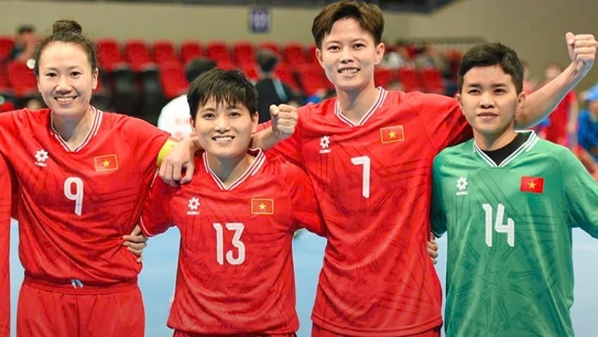 Vietnamese girls at the 2025 AFC Women's Futsal Cup qualifiers in Myanmar
