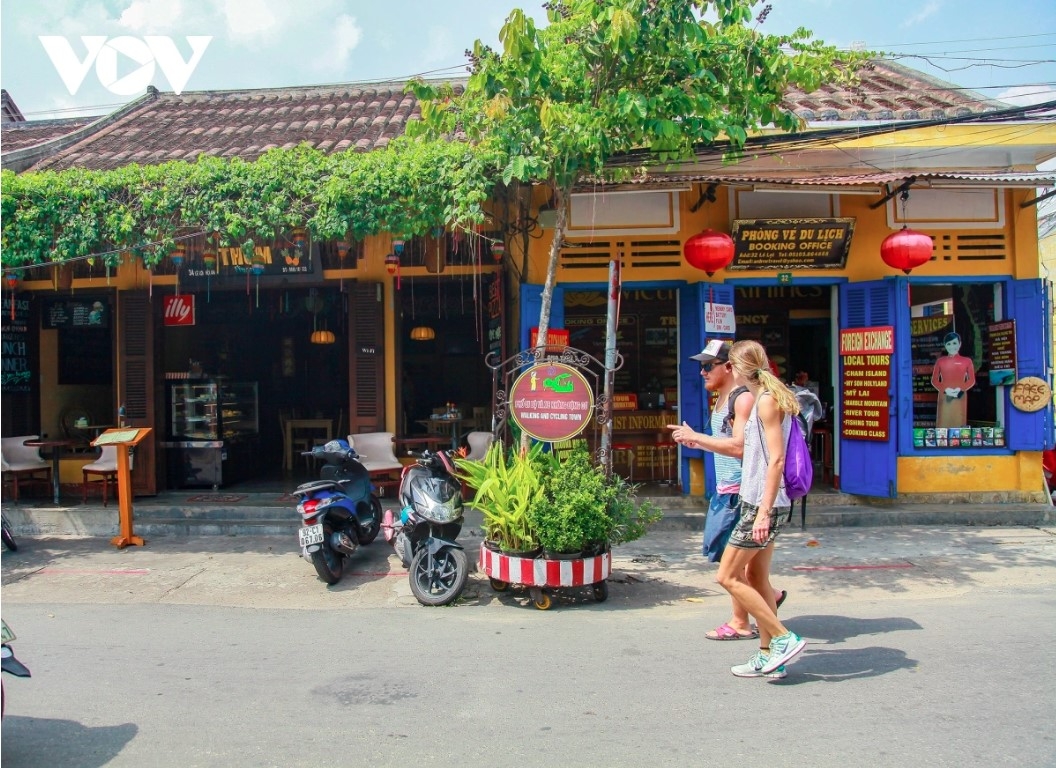 Hoi An is one of the ideal spots in central Vietnam for travelers to enjoy a get-away trip during Tet holiday.