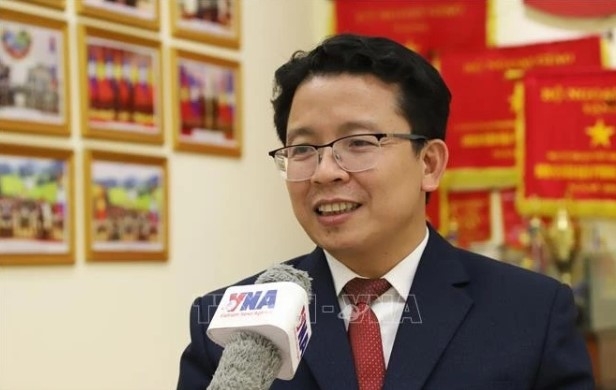 Dr Daosavanh Kheuamixay, Deputy Director of the Lao National Academy of Politics and Public Administration