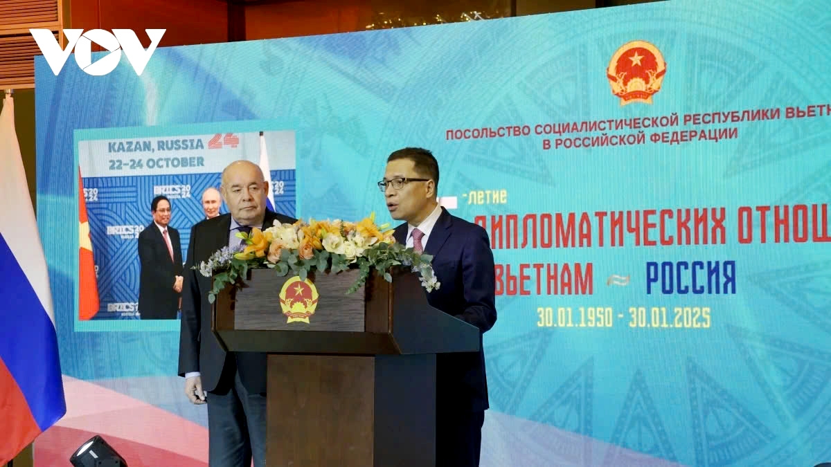 Vietnamese Ambassador to Russia Dang Minh Khoi speaks at the ceremony marking 75 years of diplomacy between Vietnam and Russia in Moscow on February 27.