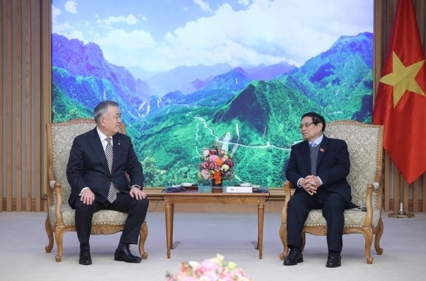rime Minister Pham Minh Chinh (R) and Executive Officer and President of Yamato Holdings Nagao Yutaka (Photo:VGP)