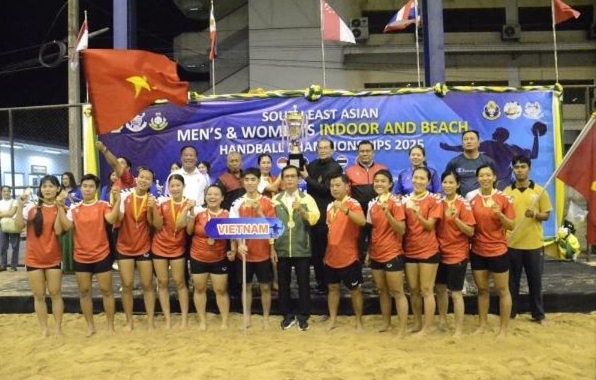 Vietnam wins gold medal at SEA Beach Handball Championship in Thailand 