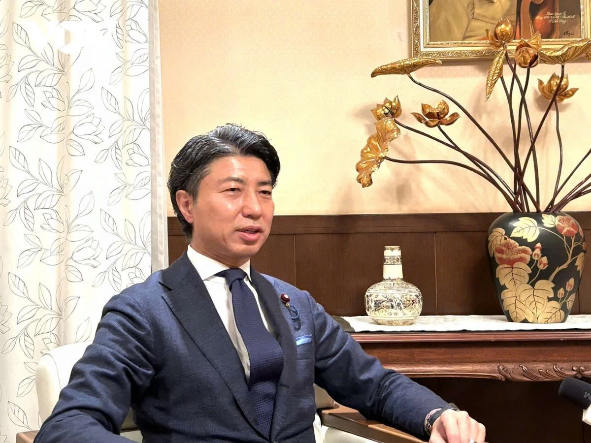 Japanese lawmaker Aoyagi Yoichiro