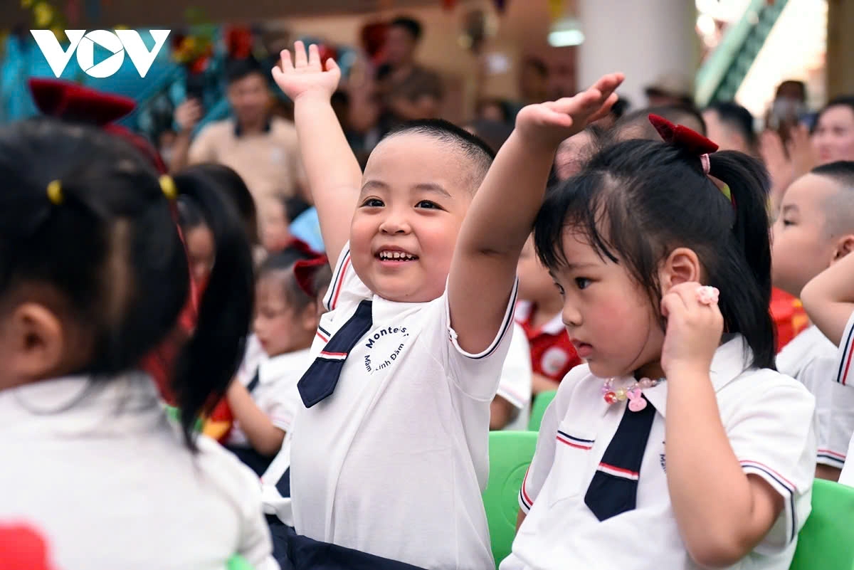 Vietnam is committed to increasing investment in education to generate high-quality human resources for national development.