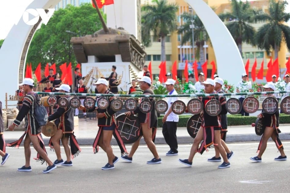 A space showcasing the gong culture of the Central Highlands at the event.