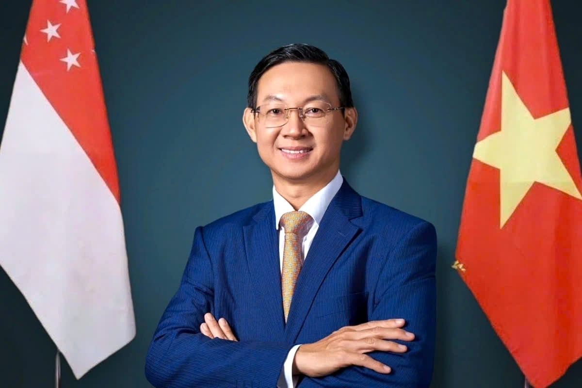 Vietnamese Ambassador to Singapore Tran Phuoc Anh
