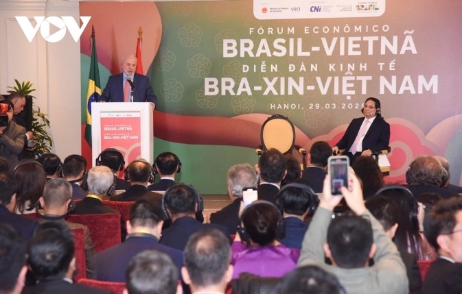 Both leaders attend the Brazil-Vietnam Economic Forum in Hanoi on March 29