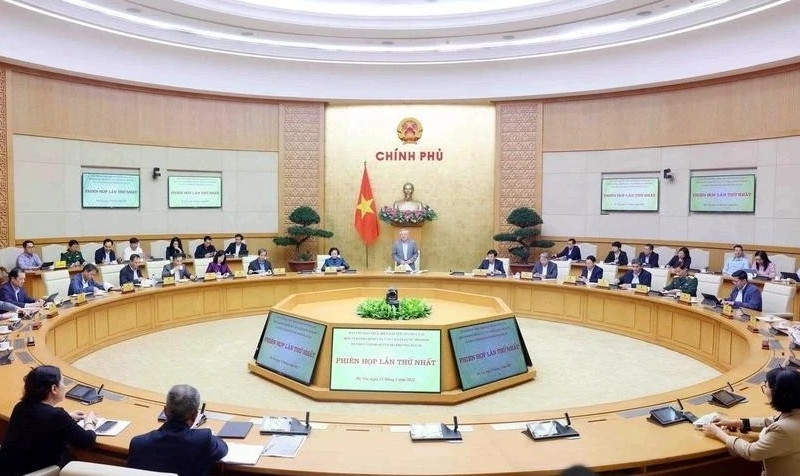 An overview of the first meeting of the steering committee for restructuring, re-organising administrative units and developing a two-level local administration model on March 13. (Photo: VNA)