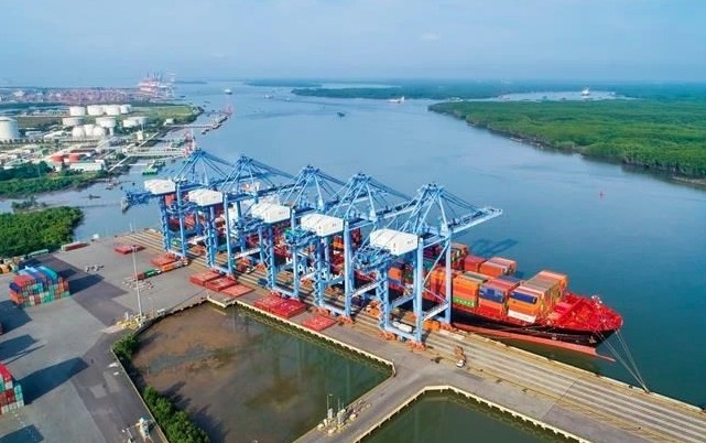 Cai Mep - Thi Vai deep-water port in Phu My town, Ba Ria - Vung Tau province is an important condition contributing to attracting FDI to the Southeast region. (Photo: VNA)