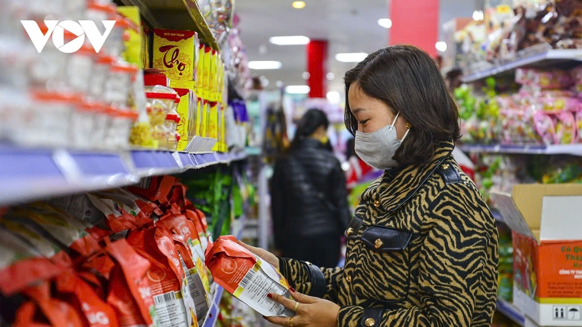 Rising living costs bring to bear pressure on workers subject to taxable income.