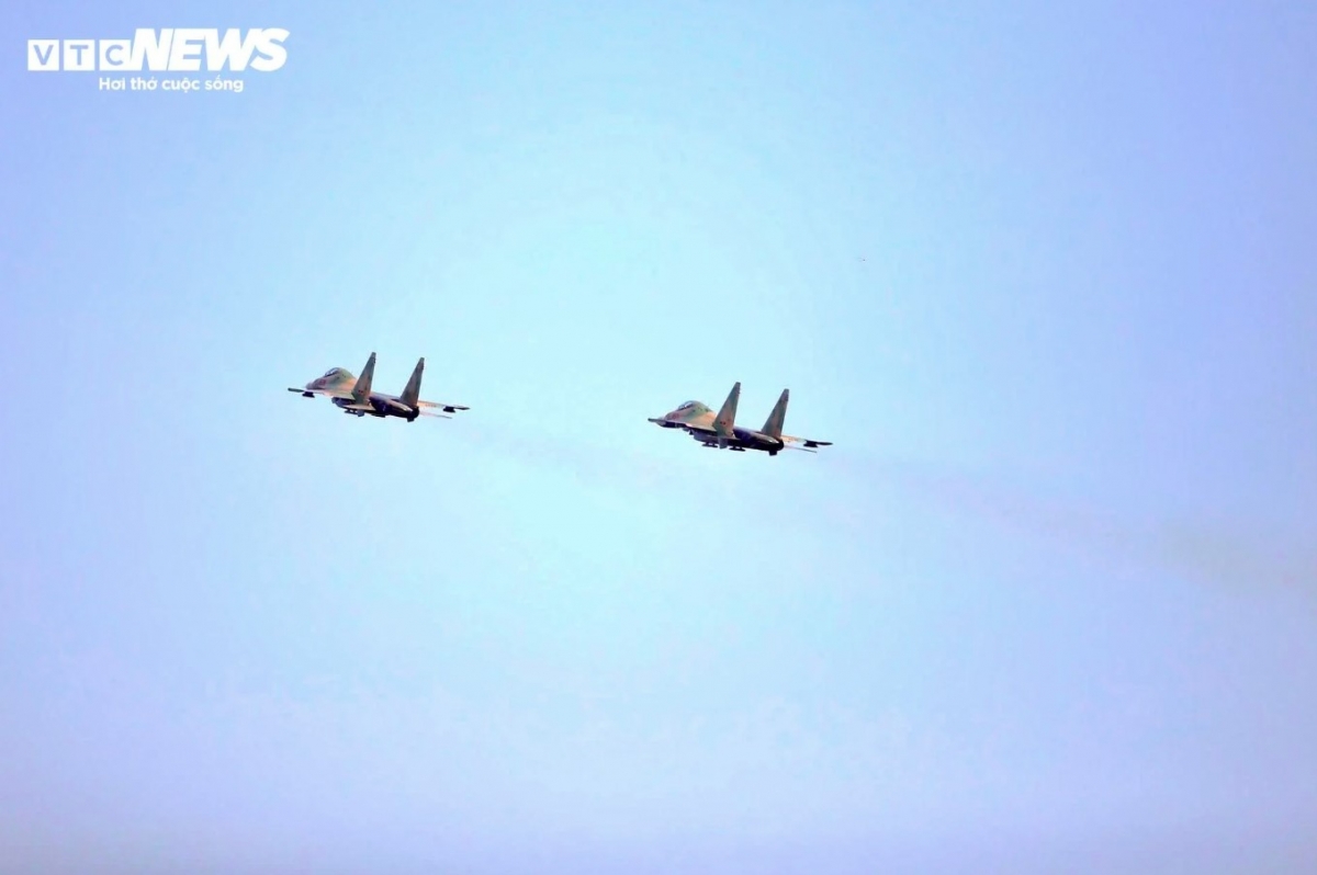 The Su-30MK2 fighter jet is considered to be the most modern weapon of the Vietnam People's Army. 